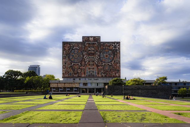 Rectoría y Biblioteca Central UNAM Ciudad Universitaria